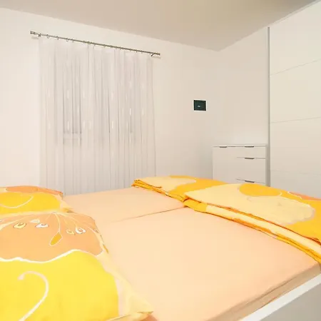Apartmani Mane Trogir Exterior photo
