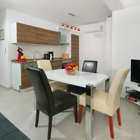 Apartmani Mane Trogir Exterior photo