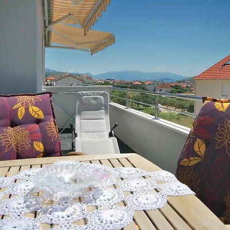 Apartmani Mane Trogir Exterior photo