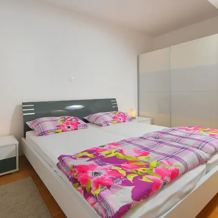 Apartmani Mane Trogir Exterior photo