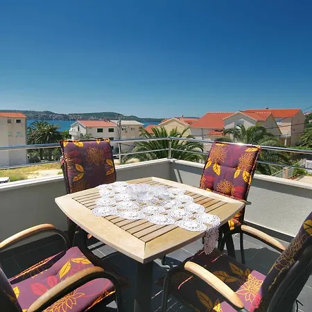 Apartmani Mane Trogir Exterior photo
