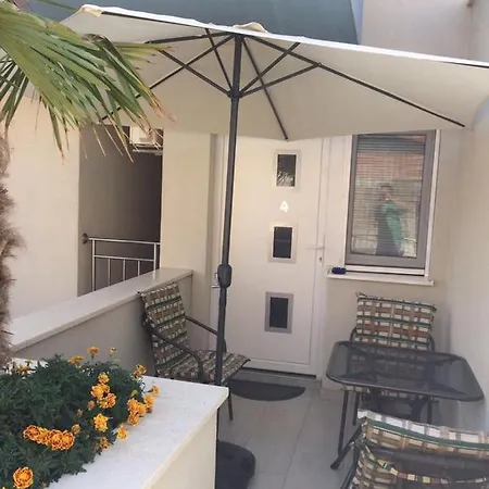 Apartmani Mane Trogir Exterior photo