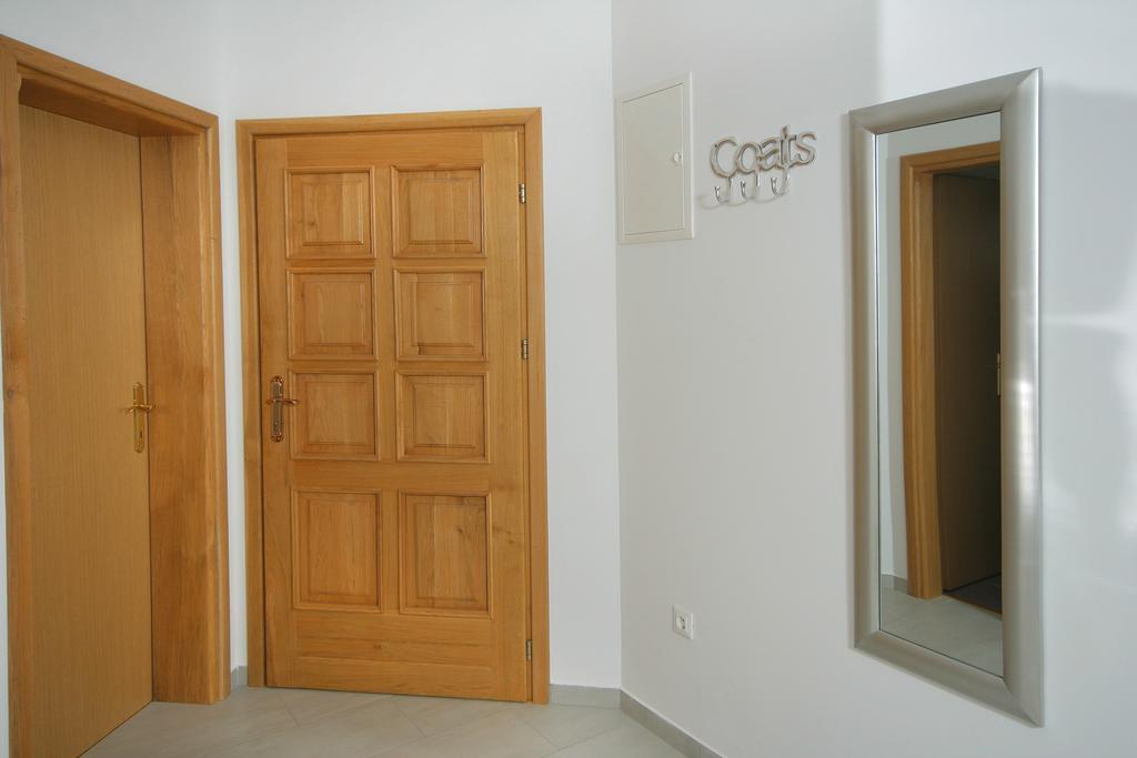 Apartment Apartmani Mane *